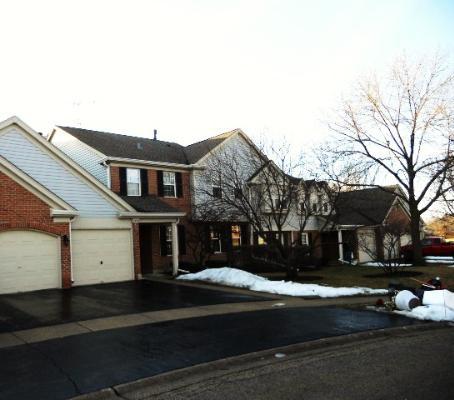 1253 Beechwood Ct. #B2, Schaumburg, IL 60193