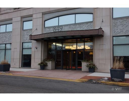 849 N Franklin St. #1016, Chicago, IL 60610