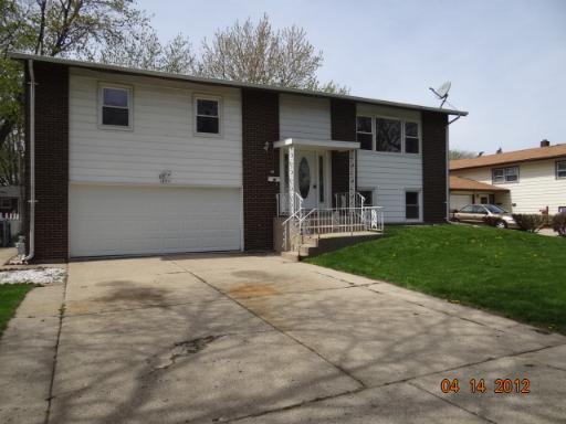 1424 S Redwood Dr., Mount Prospect, IL 60056
