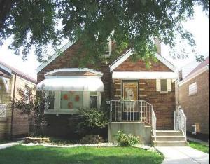 6745 S Karlov Ave., Chicago, IL 60629