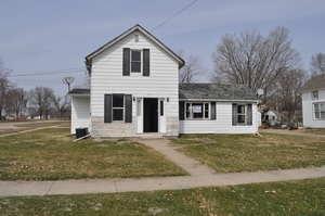 405 E Church St., Tiskilwa, IL 61368