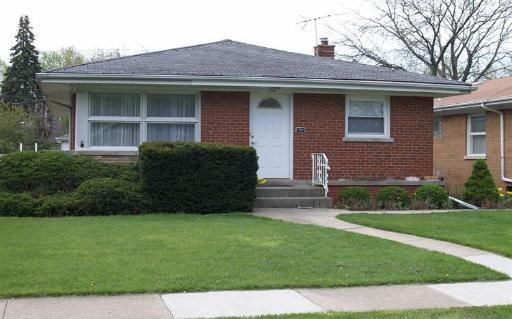 5113 Fairview Ln., Skokie, IL 60077