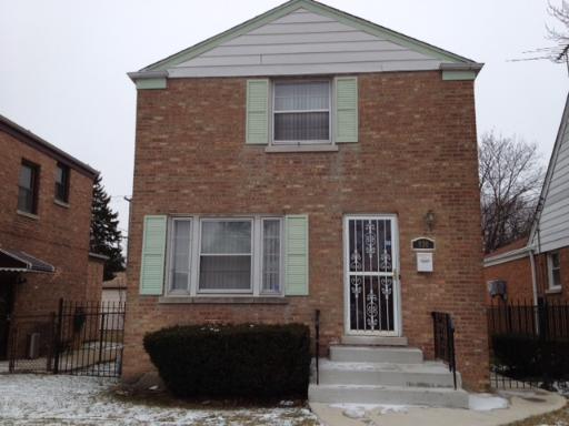 930 Marshall Ave., Bellwood, IL 60104