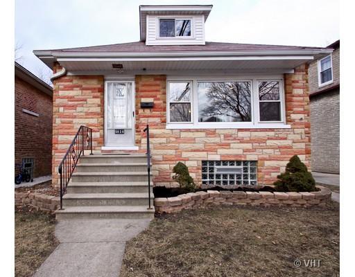 5836 W Waveland Ave., Chicago, IL 60634