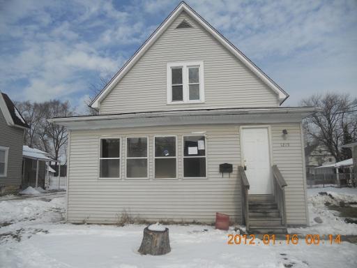 1215 State St., Dekalb, IL 60115
