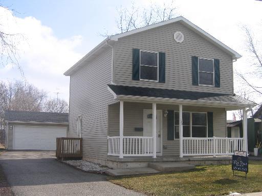 132 Cotton St., Dekalb, IL 60115