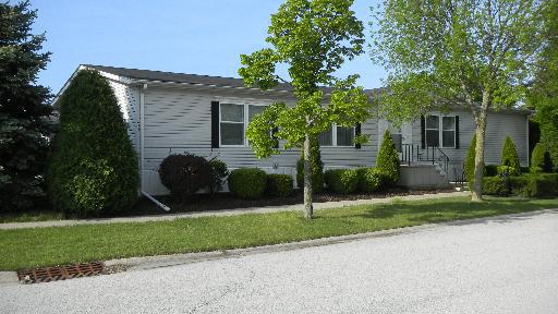56 Petunia Cir., Matteson, IL 60443