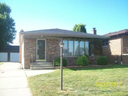 1119 Memorial Dr., Calumet City, IL 60409