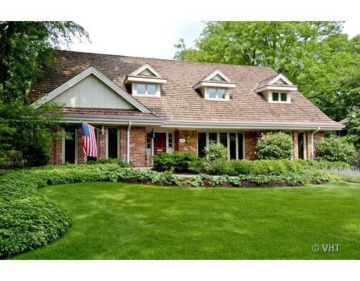 606 Forest Ave., Glen Ellyn, IL 60137