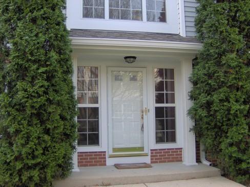913 Sparta Ct., Vernon Hills, IL 60061