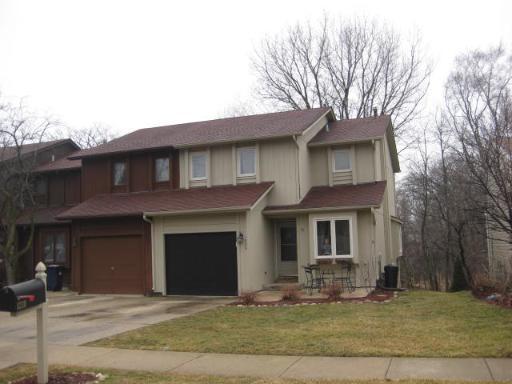1200 Stratford Ln., Algonquin, IL 60102
