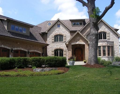1754 Chicago Ave., Downers Grove, IL 60515