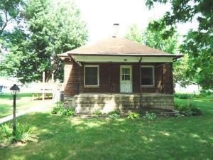110 N Center St., Gardner, IL 60424