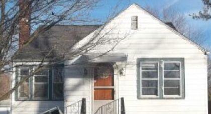 212 Schorie Ave., Joliet, IL 60433