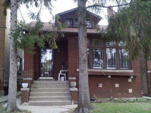 4043 W Wellington Ave., Chicago, IL 60641