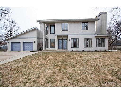 731 Royal Crest Ct., Bolingbrook, IL 60440