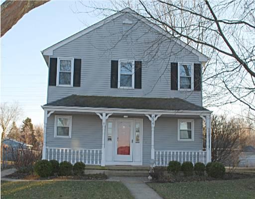 876 Manchester, Geneva, IL 60134