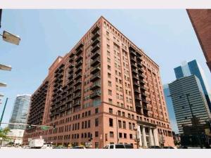 165 N Canal St. #1116, Chicago, IL 60606