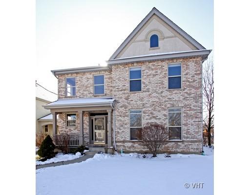 24 Pralls Loop, Highwood, IL 60040
