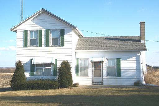 7304 Johnson Rd., Hebron, IL 60034