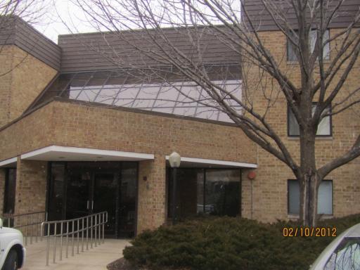 5600 Astor Ln. #218, Rolling Meadows, IL 60008