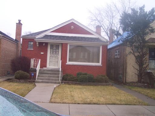8819 S Constance Ave., Chicago, IL 60617