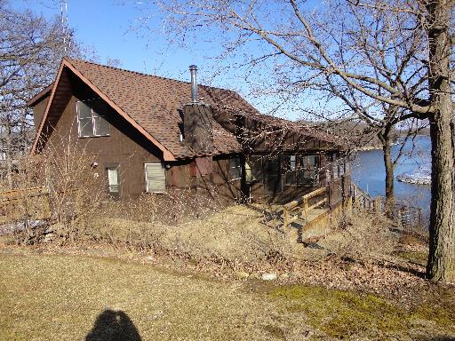 18 Magnolia Dr., Putnam, IL 61560