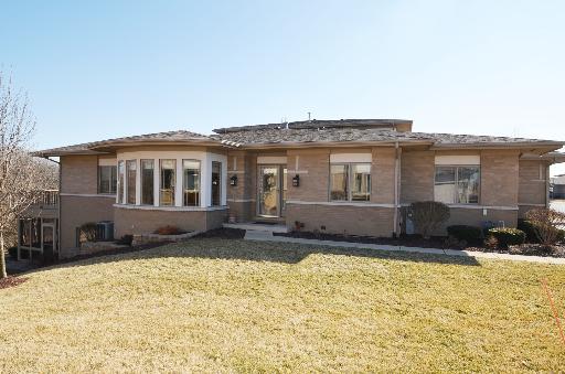 20456 Fallingwater Cir., Frankfort, IL 60423
