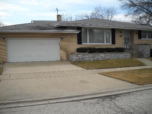10201 Kenneth Ave., Oak Lawn, IL 60453