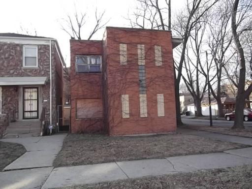 8500 S Ingleside Ave., Chicago, IL 60619