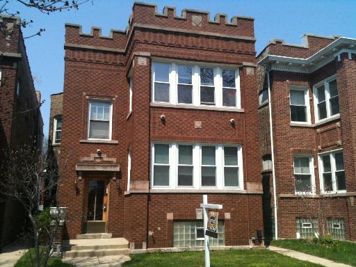 2612 W Argyle St., Chicago, IL 60625