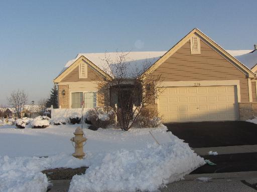268 Enfield Ln., Grayslake, IL 60030