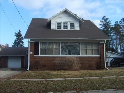 714 Park Ave., Sycamore, IL 60178