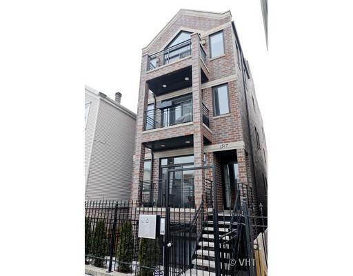 1517 W Augusta Blvd. #1, Chicago, IL 60622