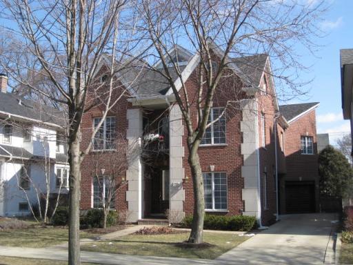 237 S Catherine Ave., La Grange, IL 60525