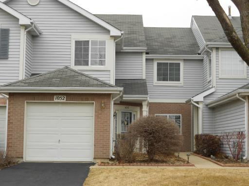 1052 Hinswood Dr., Darien, IL 60561