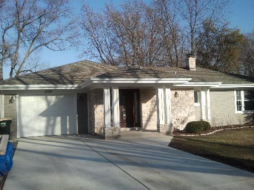 1239 N Wilke Rd., Arlington Heights, IL 60004