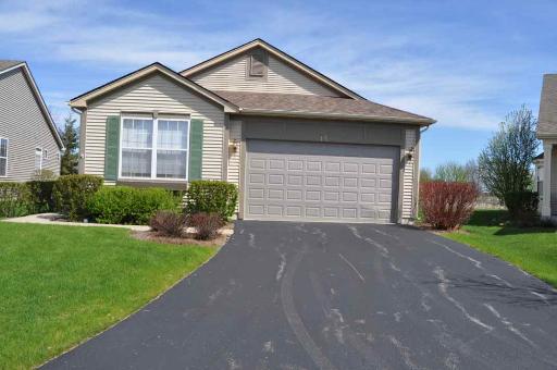 158 Fieldcrest Ct., Grayslake, IL 60030
