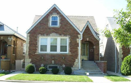 6134 S Karlov Ave., Chicago, IL 60629