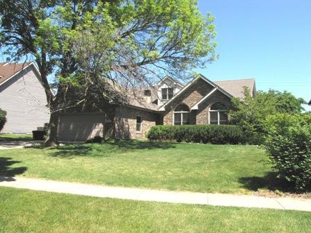 123 Wilcox Dr., Bartlett, IL 60103