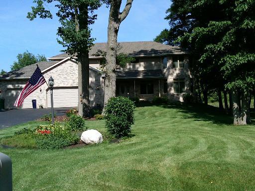 303 Hickory Ln., Kirkland, IL 60146