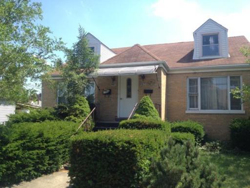 8821 Wrightwood Ave., River Grove, IL 60171