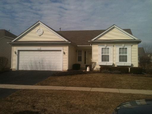 101 River Run Ct., Oswego, IL 60543