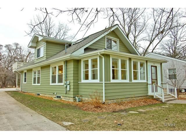 5513 Dunham Rd., Downers Grove, IL 60516