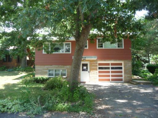 914 Totem Tr., Mchenry, IL 60050