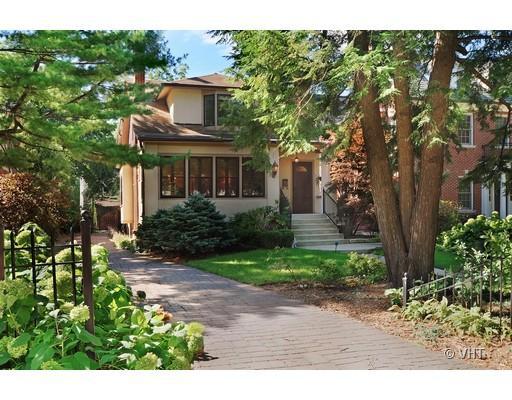 2003 Chestnut Ave., Wilmette, IL 60091