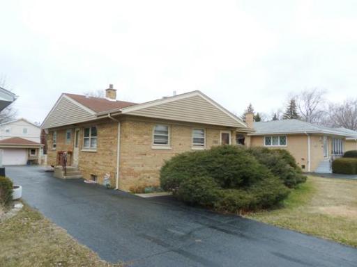 708 S Lagrange Rd., La Grange, IL 60525