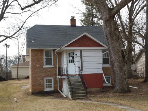 5115 East Ln., Mchenry, IL 60050