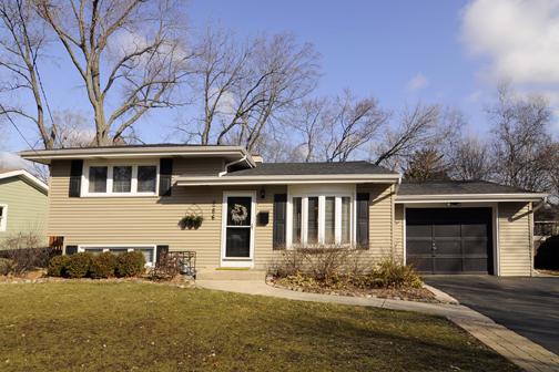 286 Elm St., Glen Ellyn, IL 60137