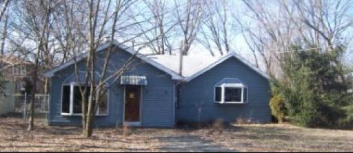 9920 S 87th Ave., Palos Hills, IL 60465